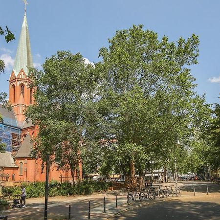 4 Personen Altbau Apartment Nahe Kurfuerstendamm - Romeo & Julia Берлин Екстериор снимка