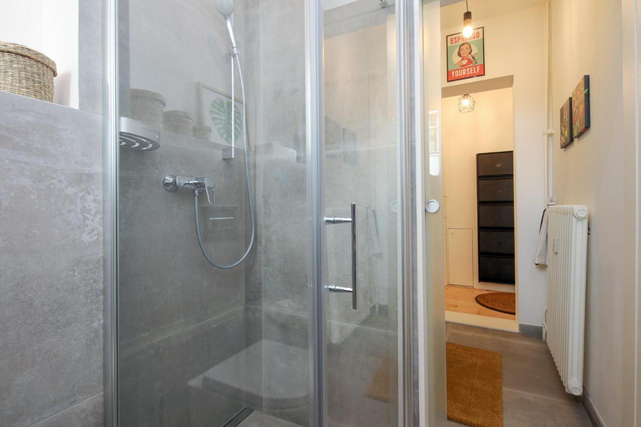 4 Personen Altbau Apartment Nahe Kurfuerstendamm - Romeo & Julia Берлин Екстериор снимка